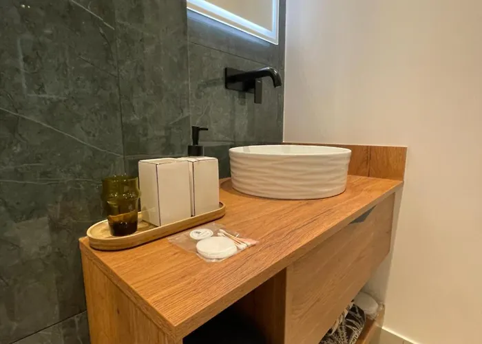 Domaine De Marculfo בית הארחה 3*